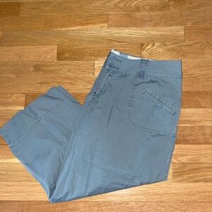 Mossimo olive green capris